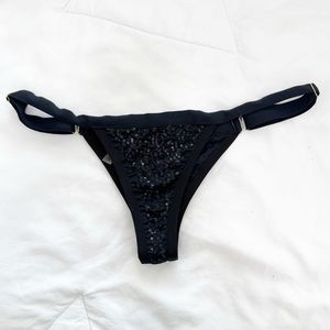 BEACH BUNNY Bikini Bottoms